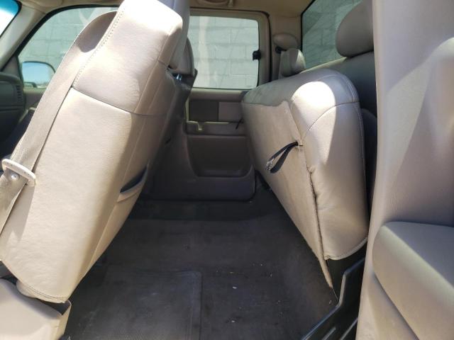 Photo 10 from auction – 2002 CHEVROLET SILVERADO with VIN 1GCHK291X2E283002