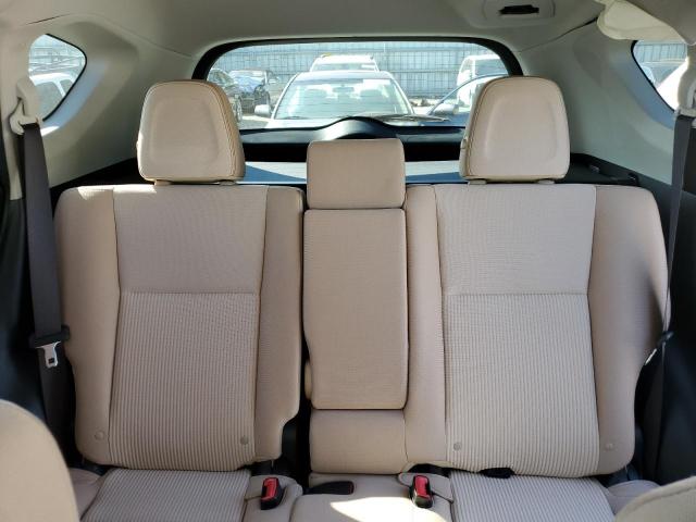 Photo 10 from auction – 2015 TOYOTA RAV4 XLE with VIN JTMRFREV4FD164917