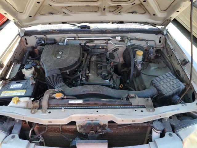 Photo 11 from auction – 2001 NISSAN FRONTIER with VIN 1N6DD26S41C384159