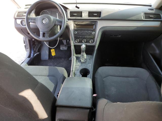 Photo 8 from auction – 2014 VOLKSWAGEN PASSAT S with VIN 1VWAP7A33EC009313