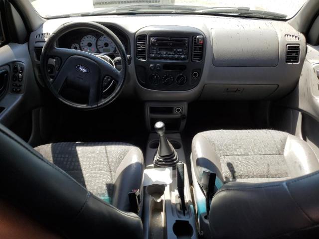 Photo 8 from auction – 2001 FORD ESCAPE XLS with VIN 1FMUU01B71KD84818