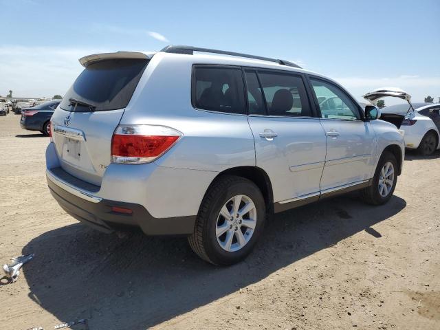 Photo 3 from auction – 2012 TOYOTA HIGHLANDER with VIN 5TDBK3EH6CS169315