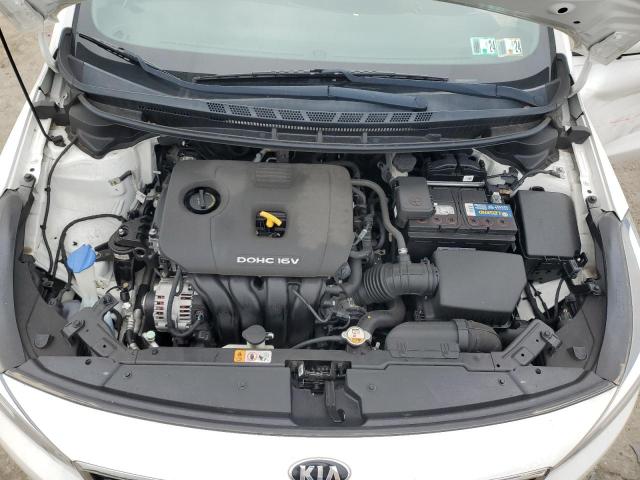 Photo 11 from auction – 2017 KIA FORTE LX with VIN 3KPFL4A77HE083045