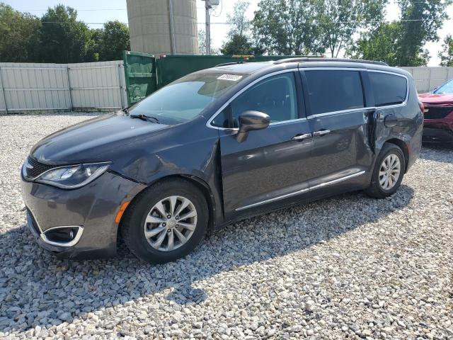 CHRYSLER PACIFICA T 2017 with VIN 2C4RC1BG3HR503831 - Photo from auction