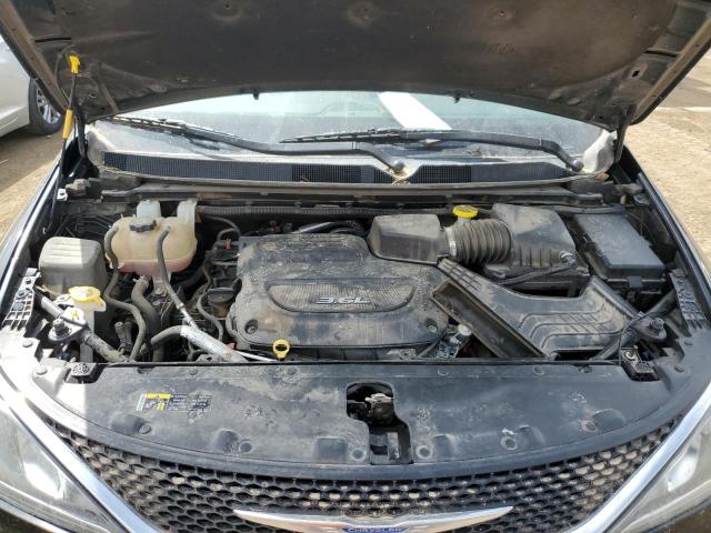 Photo 12 from auction – 2017 CHRYSLER PACIFICA T with VIN 2C4RC1BG9HR711681