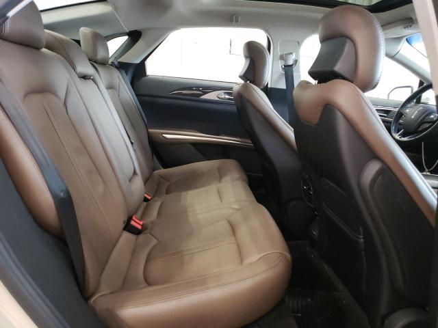 Photo 10 from auction – 2015 LINCOLN MKZ with VIN 3LN6L2JK6FR617257