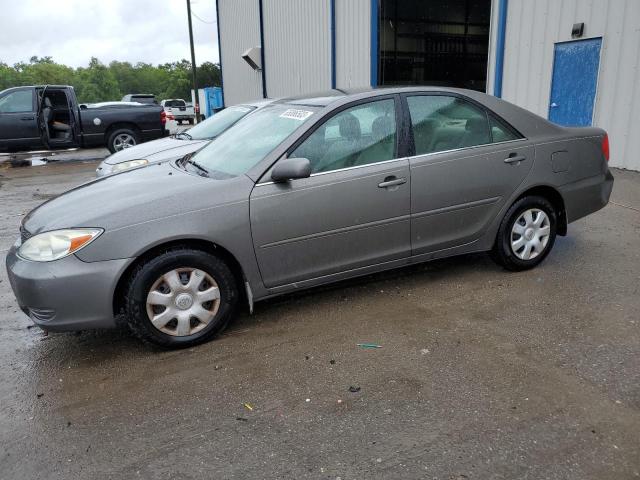TOYOTA CAMRY LE 2004 with VIN 4T1BE32K04U914589 - Photo from auction