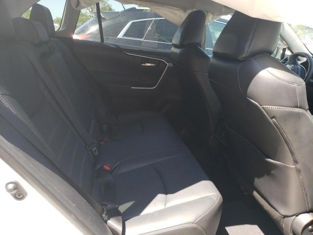 Photo 10 from auction – 2021 TOYOTA RAV4 XLE with VIN 2T3C1RFV1MW156129