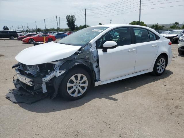 TOYOTA COROLLA LE 2022 with VIN 5YFEPMAE2NP386677 - Photo from auction