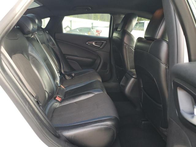 Photo 10 from auction – 2016 CHRYSLER 200 S with VIN 1C3CCCBB1GN138314