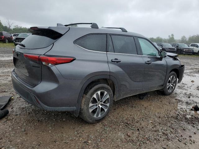 Photo 3 from auction – 2022 TOYOTA HIGHLANDER with VIN 5TDGBRCH1NS560290