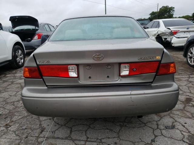 Photo 6 from auction – 2000 TOYOTA CAMRY CE with VIN 4T1BG22K9YU696615