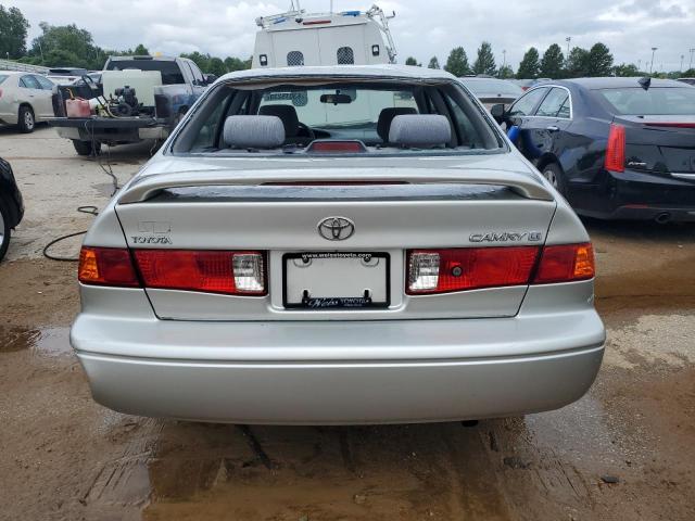 Photo 6 from auction – 2000 TOYOTA CAMRY CE with VIN JT2BG22K5Y0518852
