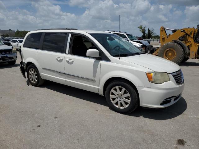 Photo 4 from auction – 2013 CHRYSLER TOWN & COU with VIN 2C4RC1BG7DR721278