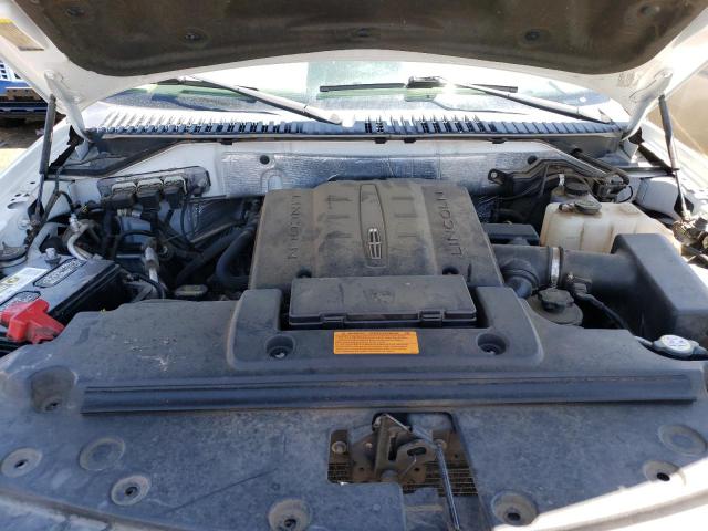 Photo 12 from auction – 2010 LINCOLN NAVIGATOR with VIN 5LMJJ2J50AEJ09112
