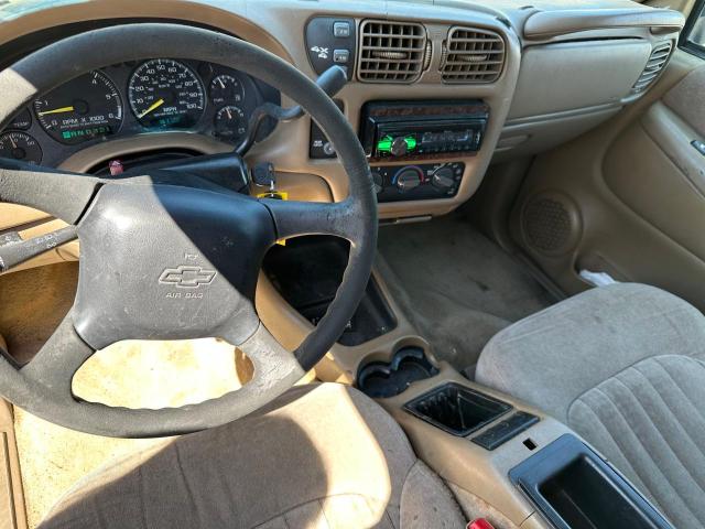 Photo 9 from auction – 2001 CHEVROLET BLAZER with VIN 1GNDT13W41K204313