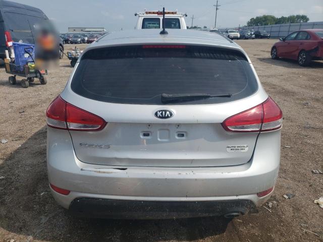 Photo 6 from auction – 2016 KIA FORTE LX with VIN KNAFK5A81G5637222