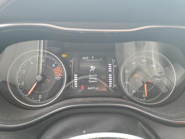 Photo 9 from auction – 2019 JEEP CHEROKEE L with VIN 1C4PJLLB0KD272358