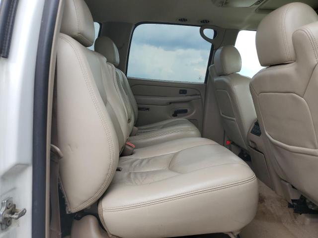 Photo 11 from auction – 2006 CHEVROLET SUBURBAN with VIN 1GNEC16Z76J170648