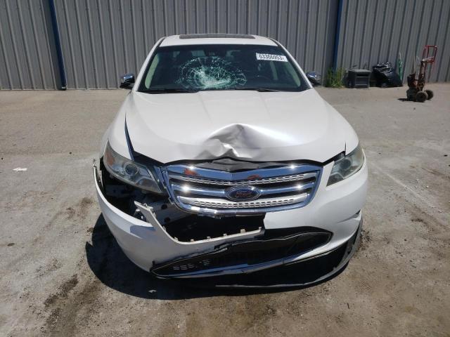 صورة رقم 5 من المزاد - 2010 FORD TAURUS LIM مع VIN 1FAHP2FW0AG108302