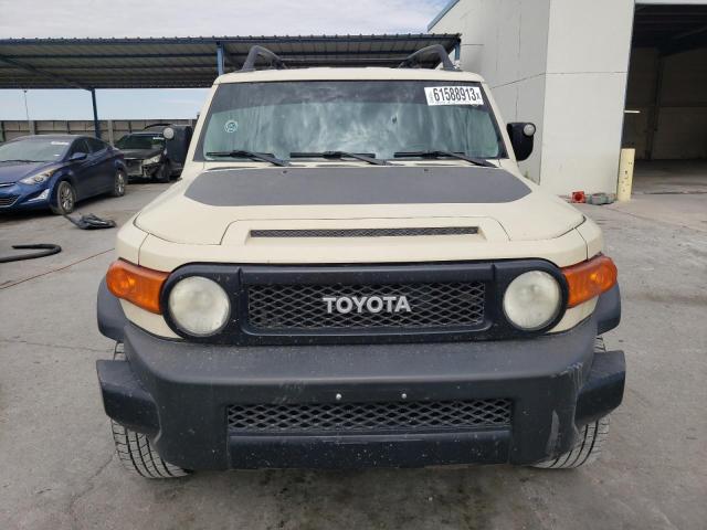 Photo 5 from auction – 2010 TOYOTA FJ CRUISER with VIN JTEBU4BF2AK095992