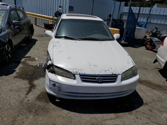 Photo 5 from auction – 2000 TOYOTA CAMRY LE M with VIN 4T1BF22K7YU948722