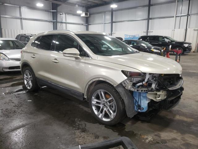 Photo 4 from auction – 2017 LINCOLN MKC RESERV with VIN 5LMCJ3D92HUL17053