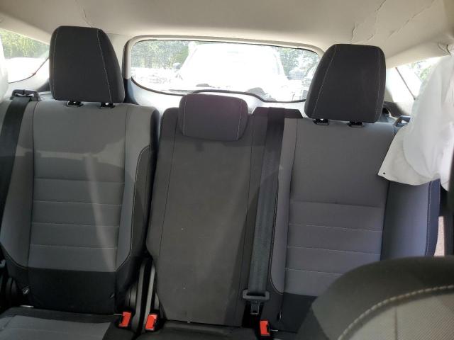 Photo 10 from auction – 2017 FORD ESCAPE S with VIN 1FMCU0F76HUD35527