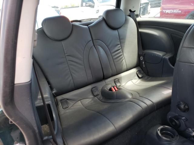 Photo 10 from auction – 2005 MINI COOPER S with VIN WMWRE33405TD92010