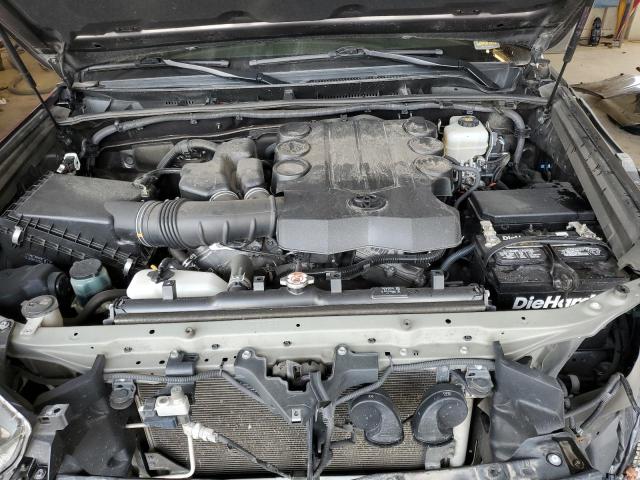 Photo 12 from auction – 2018 TOYOTA 4RUNNER SR with VIN JTEBU5JR8J5537836