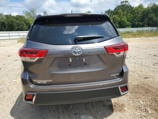 Photo 6 from auction – 2018 TOYOTA HIGHLANDER with VIN 5TDYZRFHXJS263816