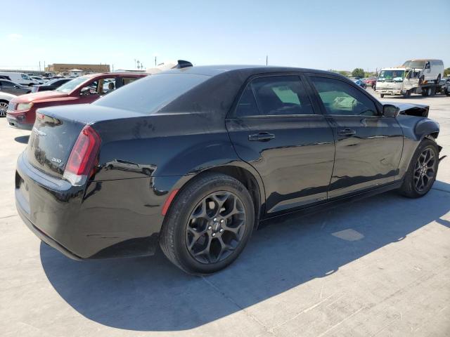 Photo 3 from auction – 2020 CHRYSLER 300 S with VIN 2C3CCAGG8LH154697