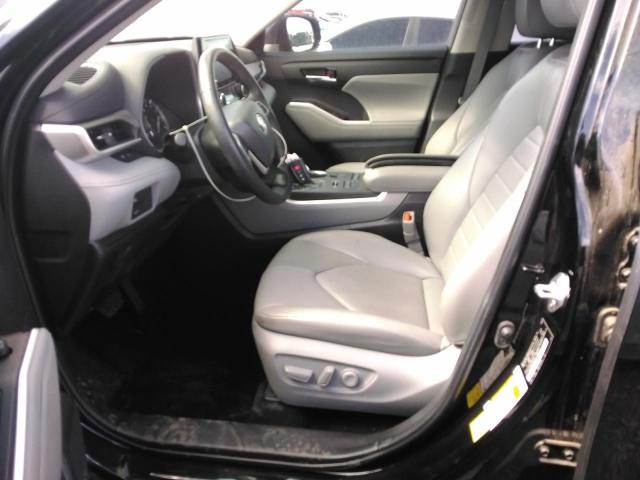 Photo 7 from auction – 2022 TOYOTA HIGHLANDER with VIN 5TDGZRBH0NS238351
