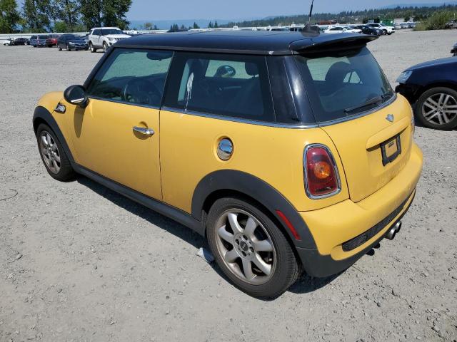 Photo 2 from auction – 2007 MINI COOPER S with VIN WMWMF73557TV30020
