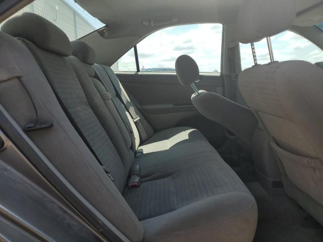 Photo 10 from auction – 2005 TOYOTA CAMRY LE with VIN 4T1BE32K75U957070