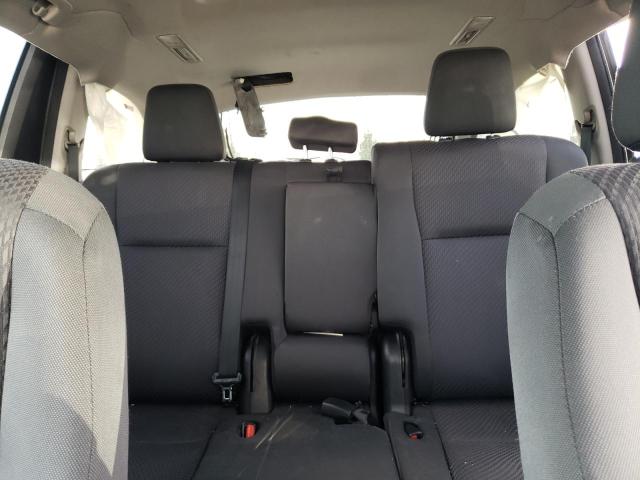Photo 10 from auction – 2018 TOYOTA HIGHLANDER with VIN 5TDZARFH4JS033488