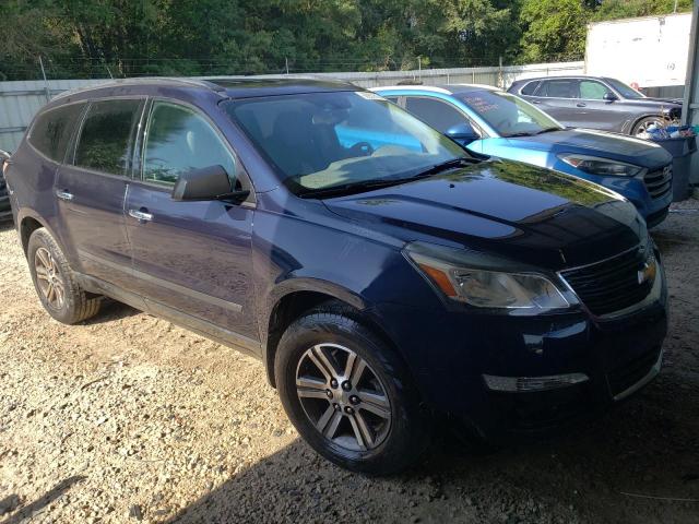 Photo 4 from auction – 2017 CHEVROLET TRAVERSE L with VIN 1GNKRFKD0HJ178179