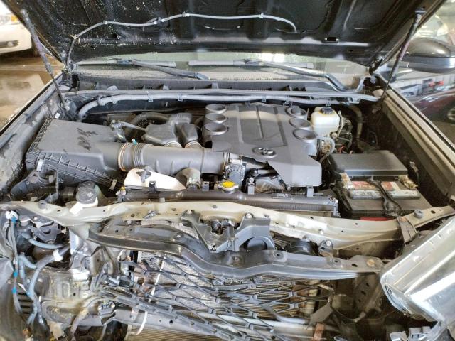 Photo 12 from auction – 2014 TOYOTA 4RUNNER SR with VIN JTEBU5JR9E5196260