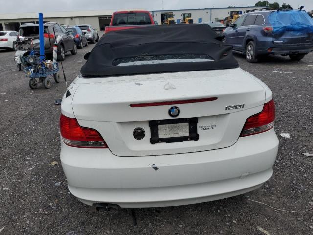 Photo 6 from auction – 2009 BMW 128 I with VIN WBAUL73529VJ76179