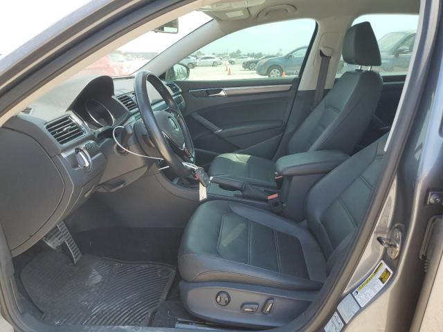 Photo 7 from auction – 2017 VOLKSWAGEN PASSAT with VIN 1VWDT7A37HC085744