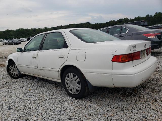 Photo 2 from auction – 2000 TOYOTA CAMRY CE with VIN 4T1BG22K2YU951430