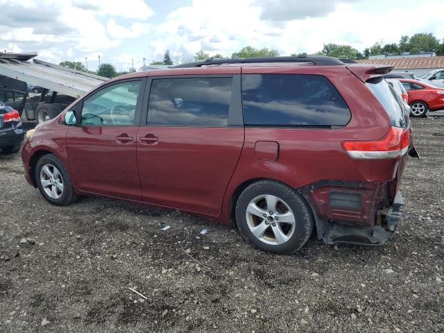 Photo 2 from auction – 2011 TOYOTA SIENNA LE with VIN 5TDKK3DC3BS026682