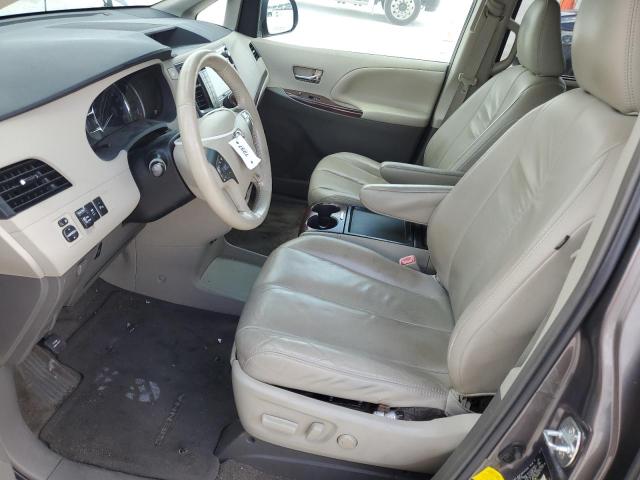 Photo 7 from auction – 2011 TOYOTA SIENNA XLE with VIN 5TDYK3DC1BS148029