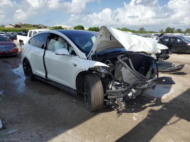 Photo 4 from auction – 2020 TESLA MODEL X with VIN 5YJXCAE42LF236114