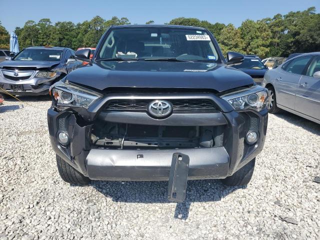 Photo 5 from auction – 2017 TOYOTA 4RUNNER SR with VIN JTEZU5JR9H5150396
