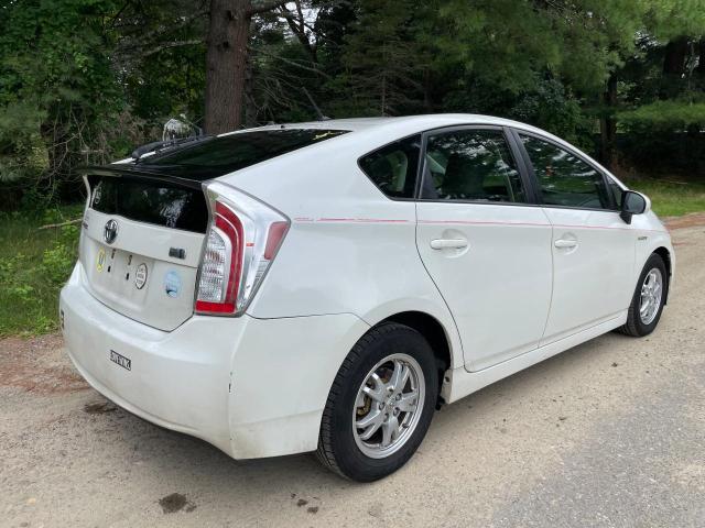 Zdjęcie 4 z aukcji – 2014 TOYOTA PRIUS z VIN JTDKN3DU3E1752463