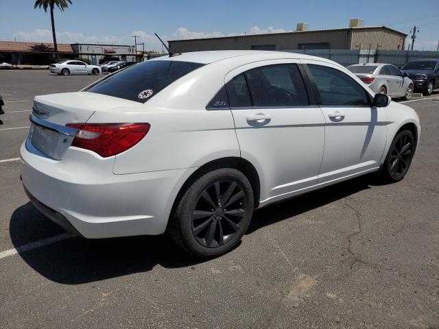 Photo 3 from auction – 2011 CHRYSLER 200 S with VIN 1C3BC8FG8BN567845