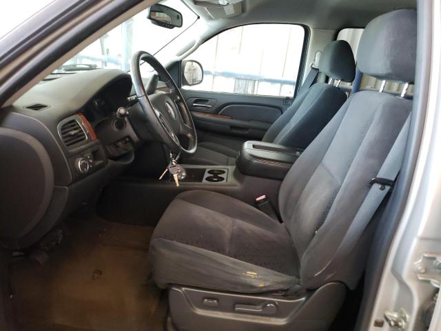 Photo 7 from auction – 2007 GMC YUKON with VIN 1GKFC13027J125318
