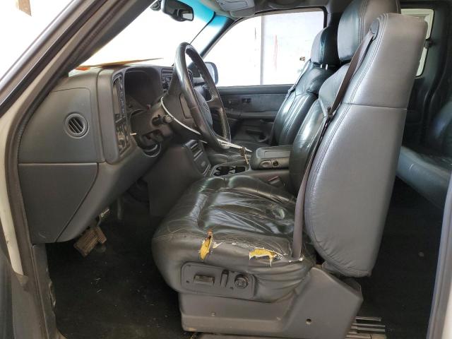 Photo 7 from auction – 2000 CHEVROLET SILVERADO with VIN 1GCEK19T5YE112214