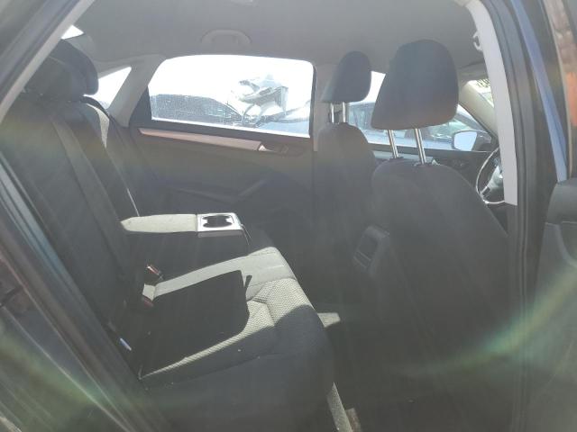 Photo 10 from auction – 2013 VOLKSWAGEN PASSAT S with VIN 1VWAP7A31DC078516